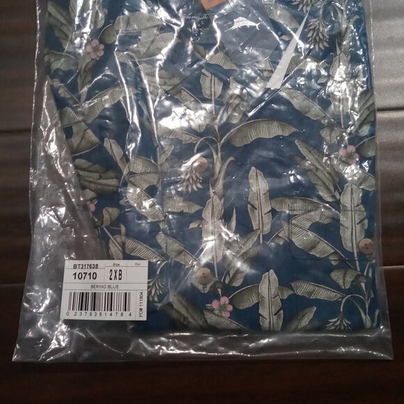 Tommy Bahama XL Hawaiian Shirt Bering Blue 2XB - Picture 1 of 3